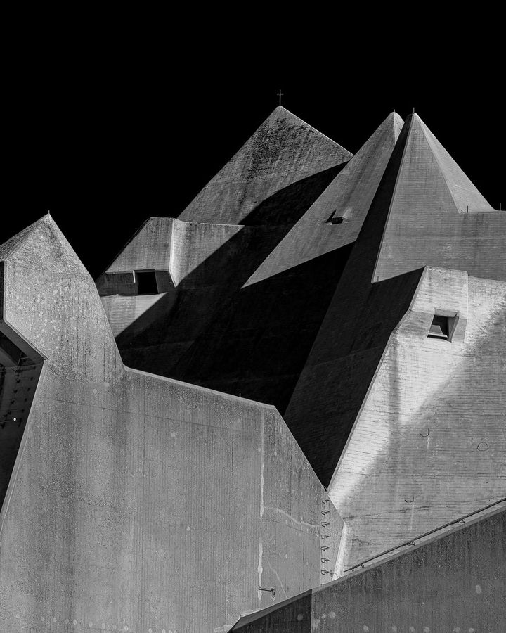Geometry of the Sky 05