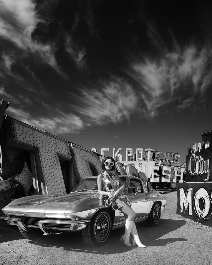Neon-Sixties 01